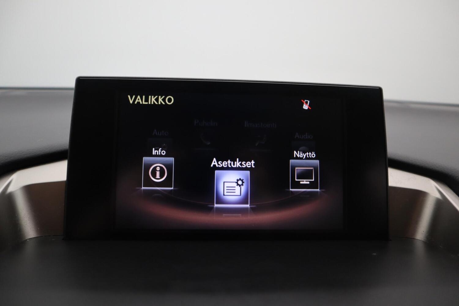 Lexus NX vaihtoauto