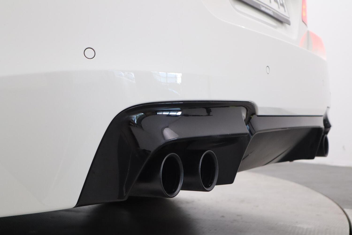 BMW M5 vaihtoauto