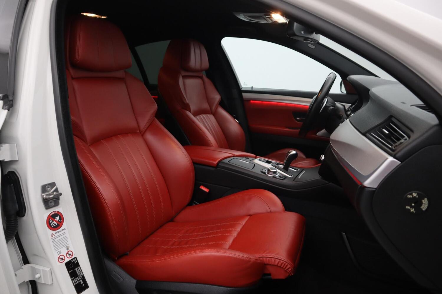 BMW M5 vaihtoauto
