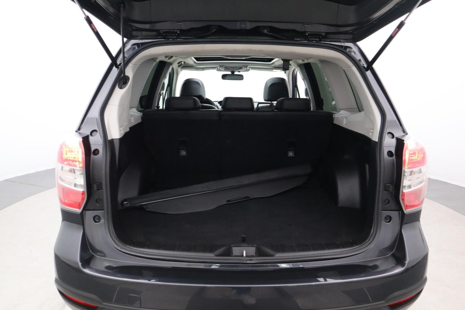 Subaru Forester vaihtoauto