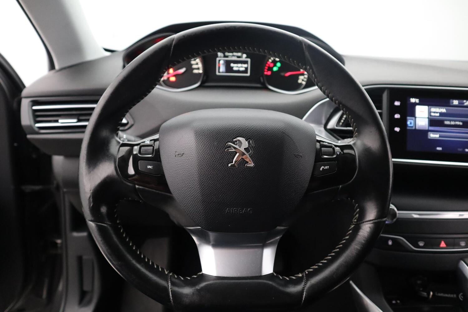 Peugeot 308 vaihtoauto