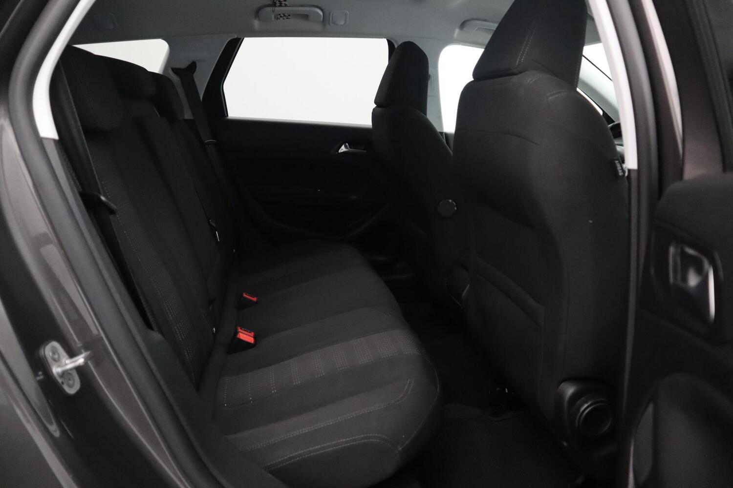 Peugeot 308 vaihtoauto
