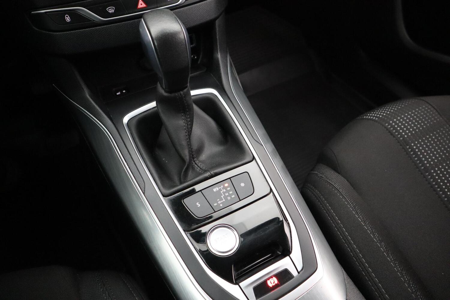 Peugeot 308 vaihtoauto