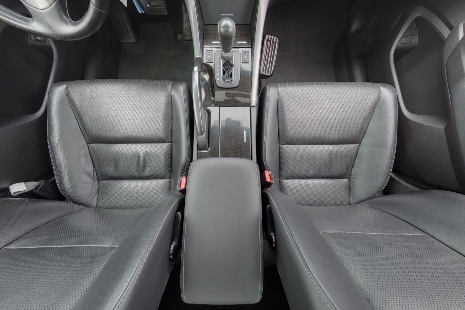 Honda Accord vaihtoauto