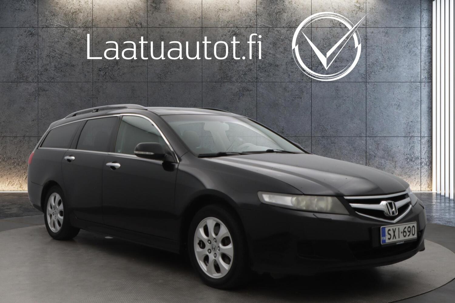 Honda Accord vaihtoauto