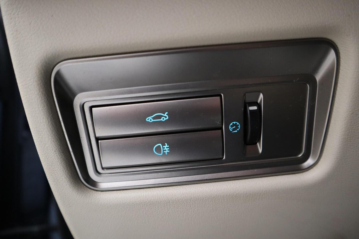 Jaguar XF vaihtoauto