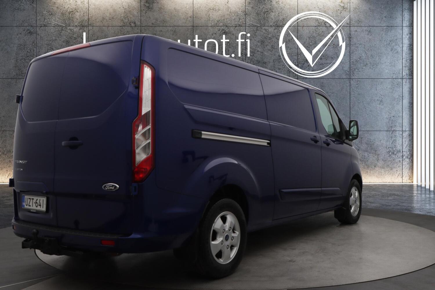 Ford Transit Custom vaihtoauto