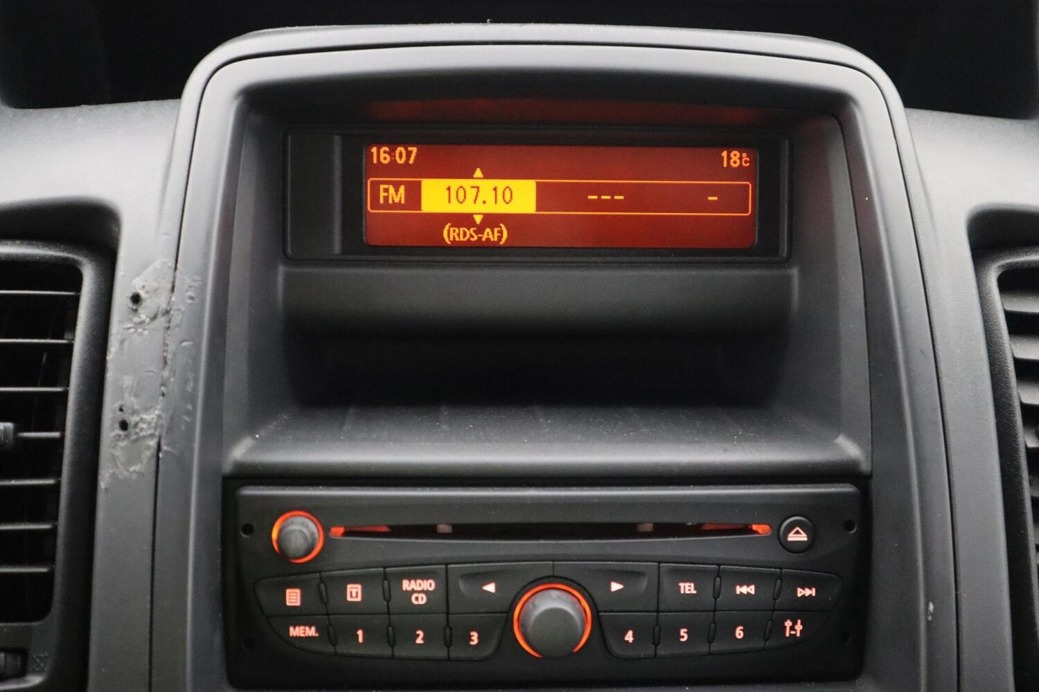 Renault Trafic vaihtoauto