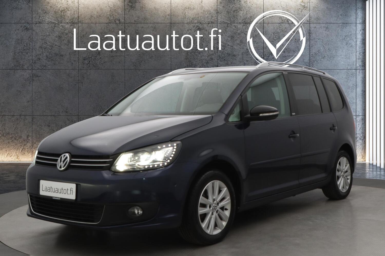 Volkswagen Touran vaihtoauto
