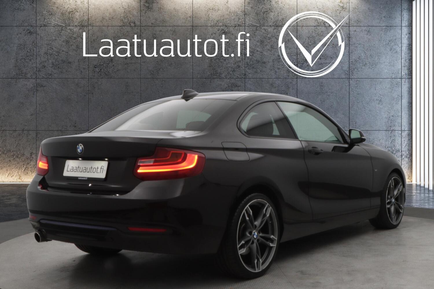 BMW 220 vaihtoauto