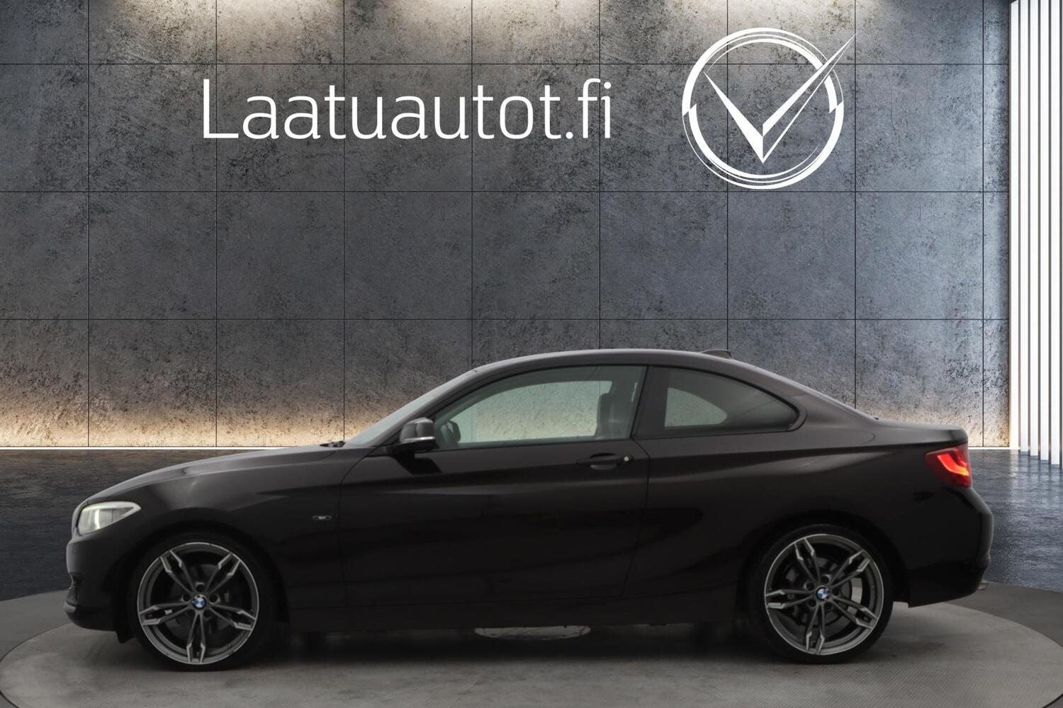 BMW 220 vaihtoauto
