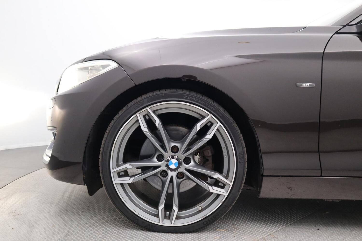 BMW 220 vaihtoauto