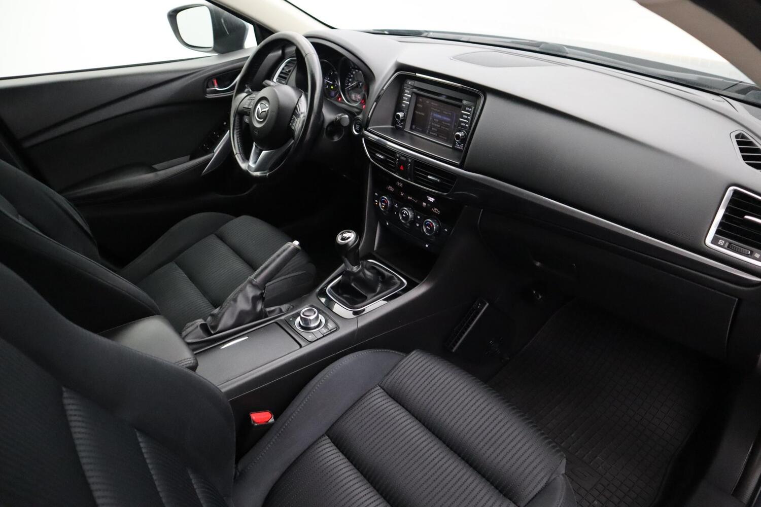 Mazda 6 vaihtoauto