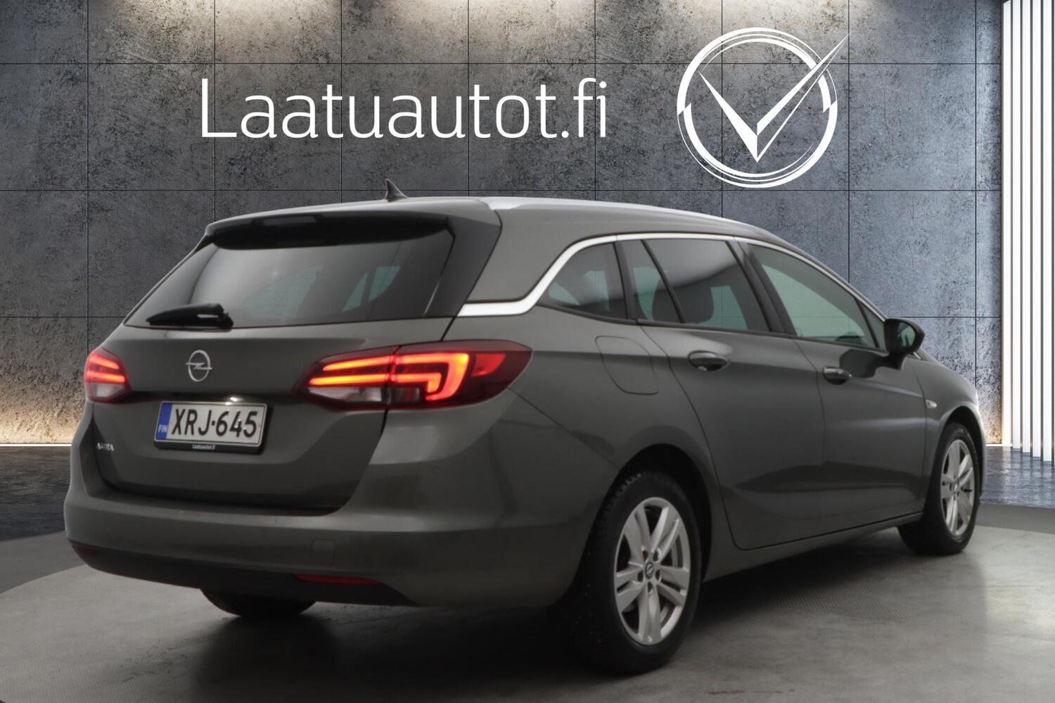 Opel Astra vaihtoauto