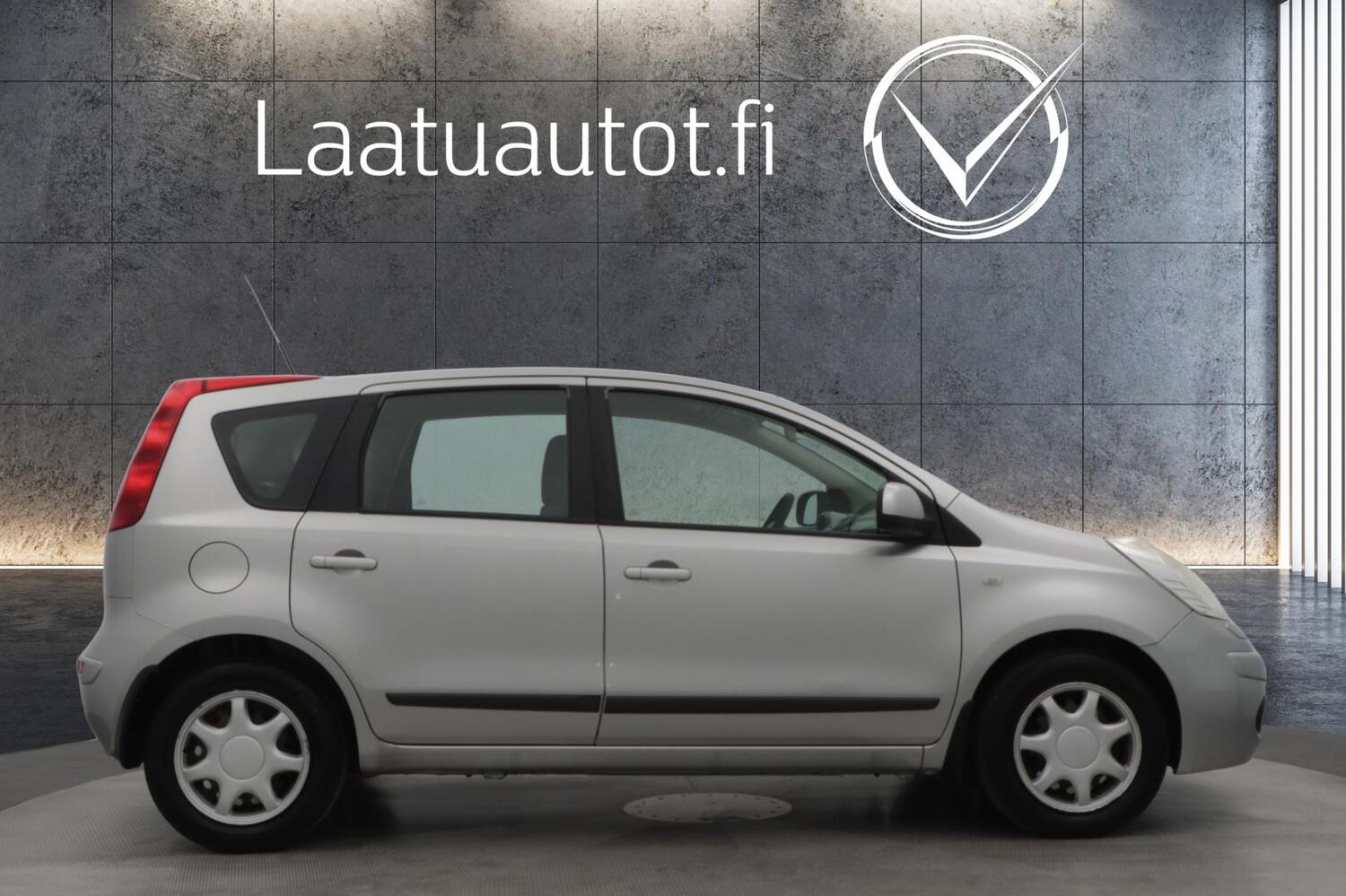 Nissan NOTE vaihtoauto