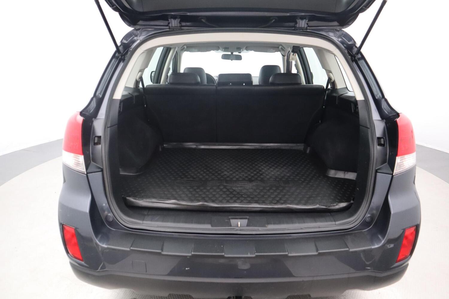 Subaru Outback vaihtoauto