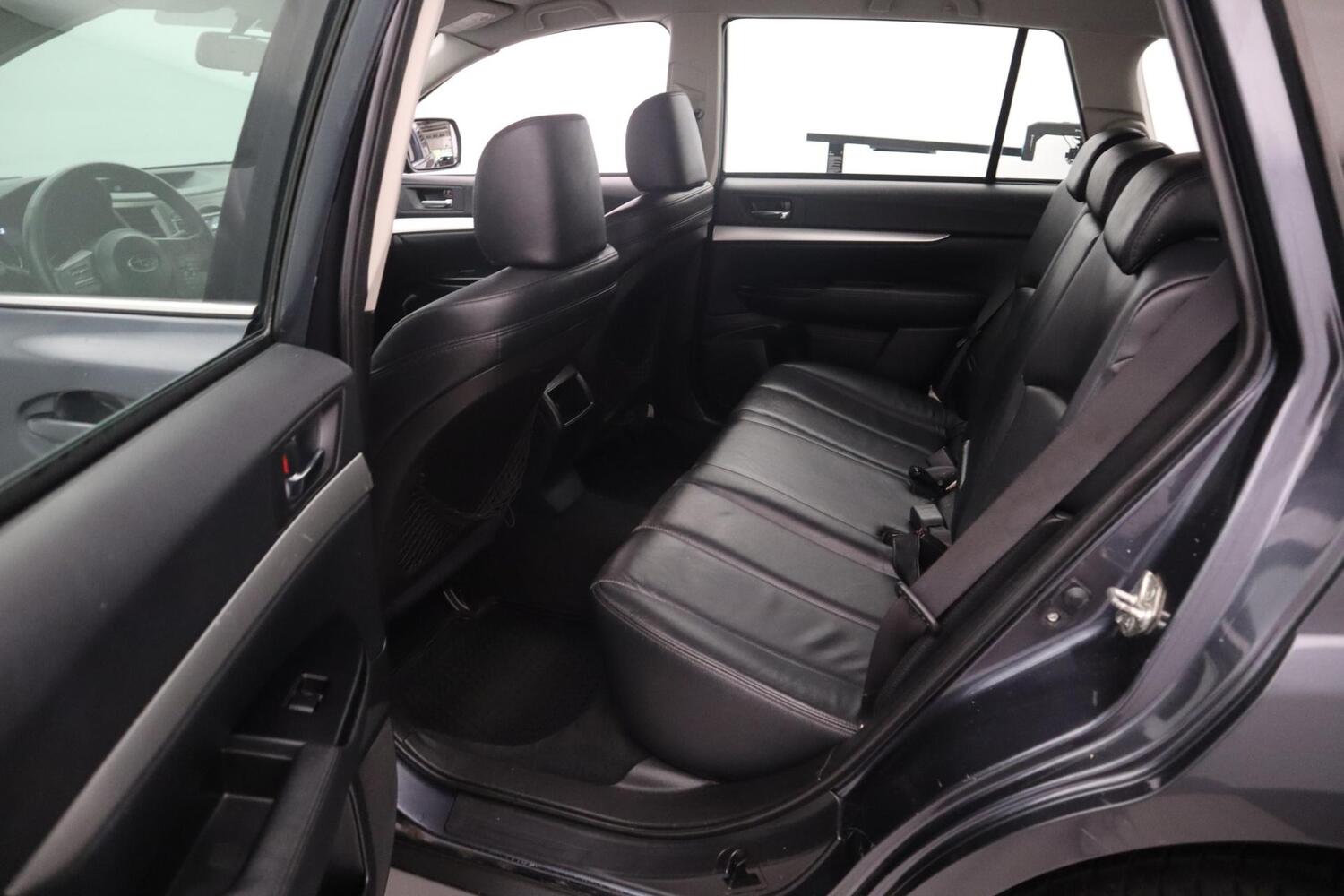 Subaru Outback vaihtoauto