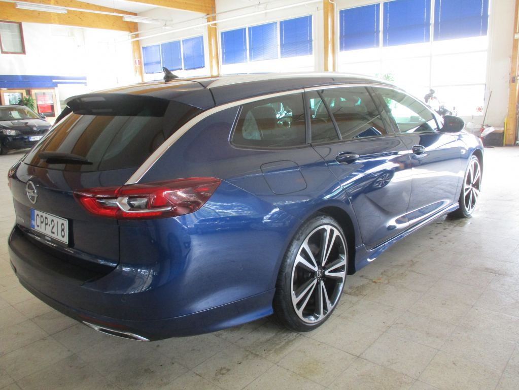 Opel Insignia vaihtoauto