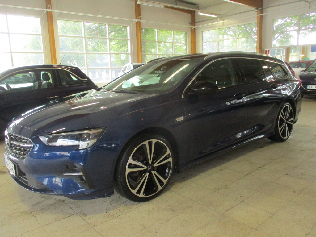Opel Insignia vaihtoauto
