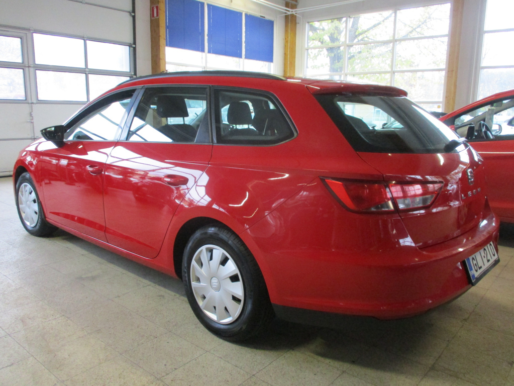 SEAT Leon ST vaihtoauto