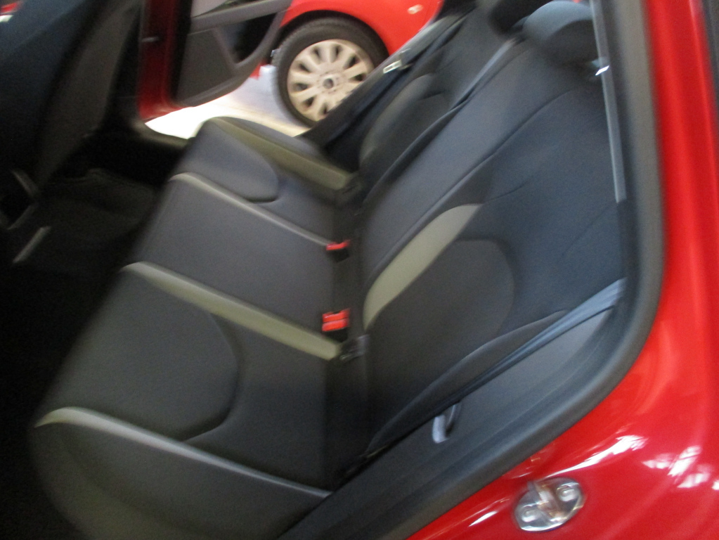 SEAT Leon ST vaihtoauto