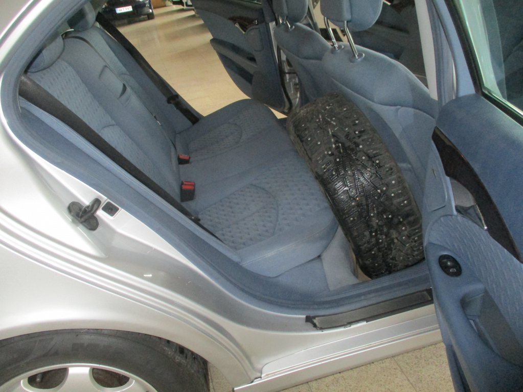 Mercedes-Benz E vaihtoauto