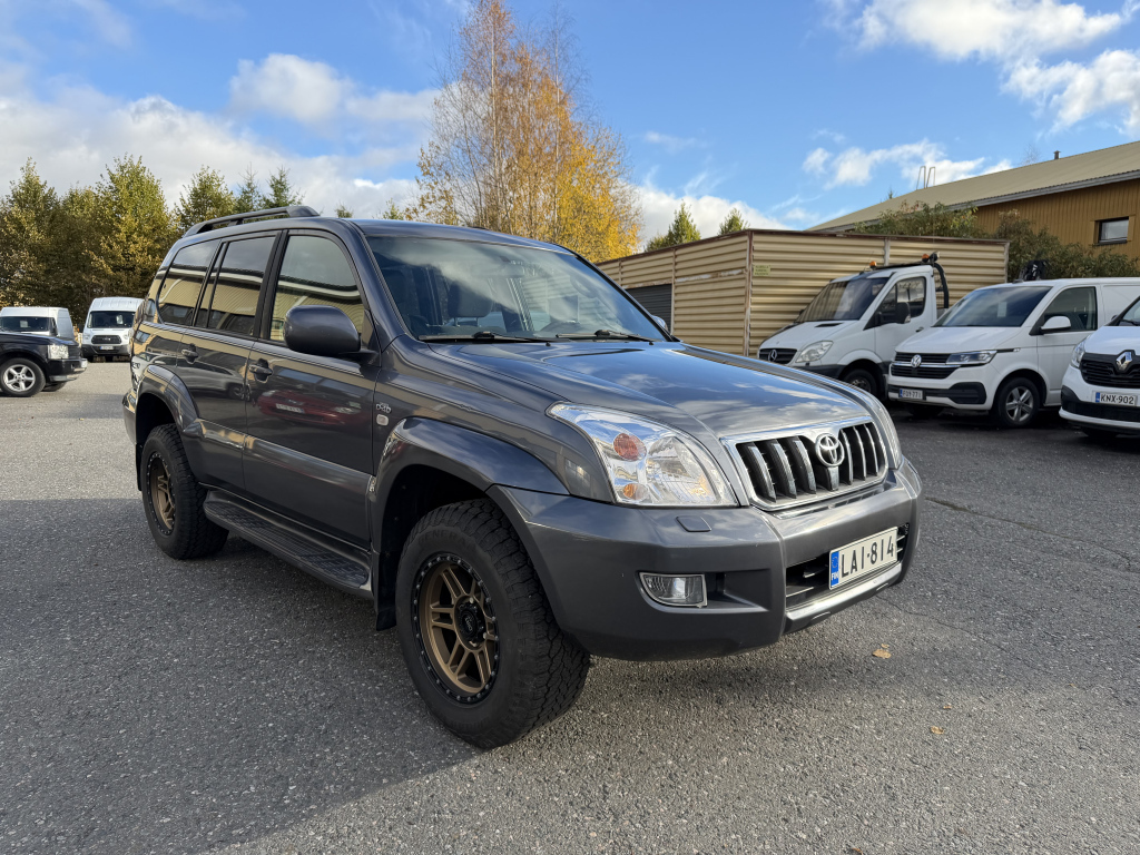 Toyota Land Cruiser vaihtoauto