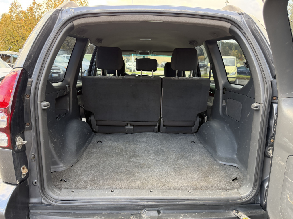 Toyota Land Cruiser vaihtoauto
