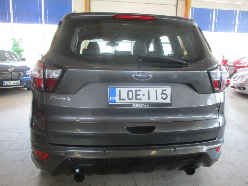 Ford Kuga vaihtoauto