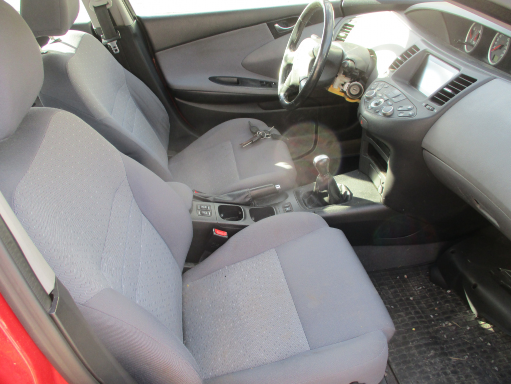 Nissan Primera vaihtoauto