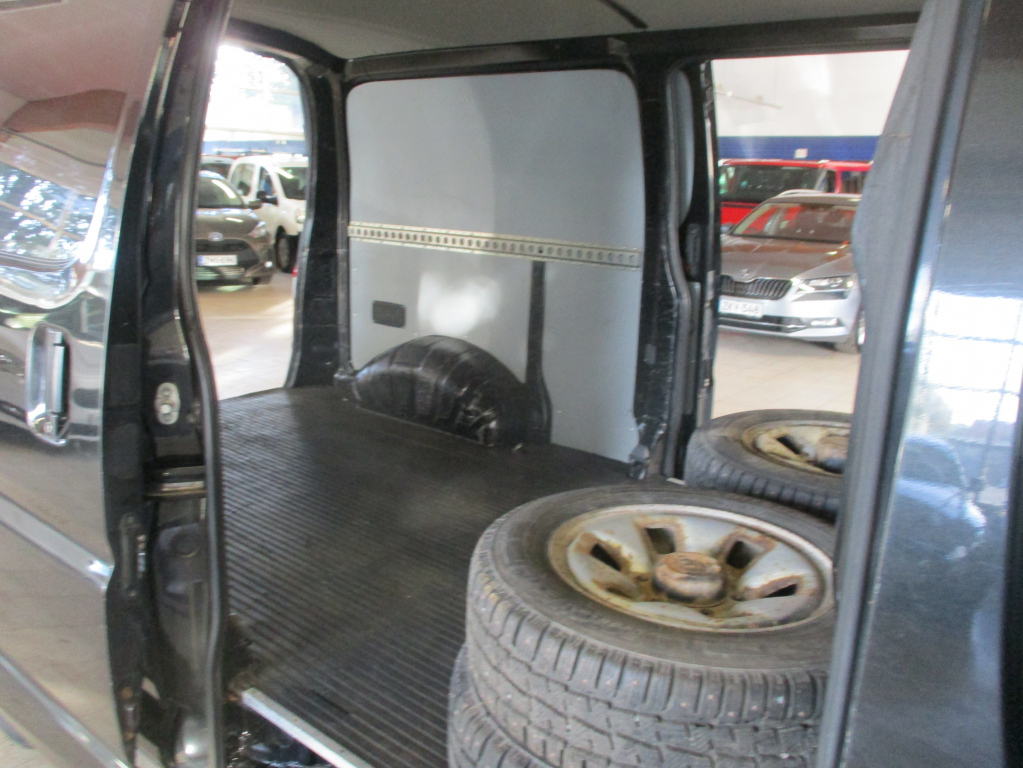 Toyota Hiace vaihtoauto
