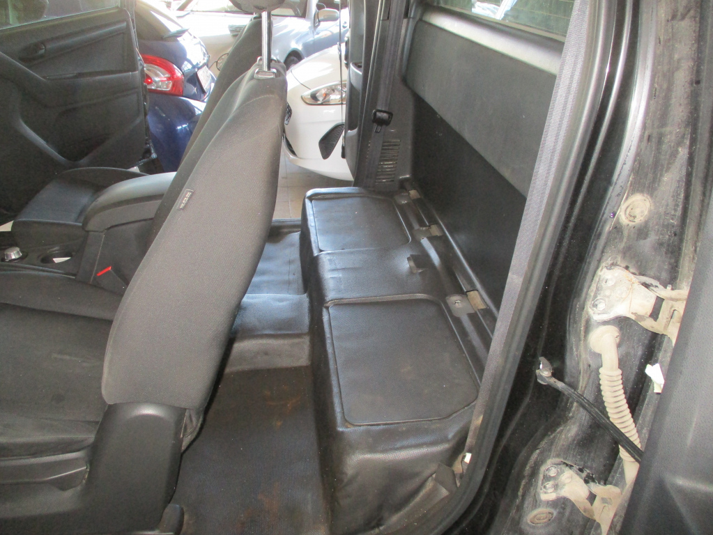 Isuzu D-Max vaihtoauto