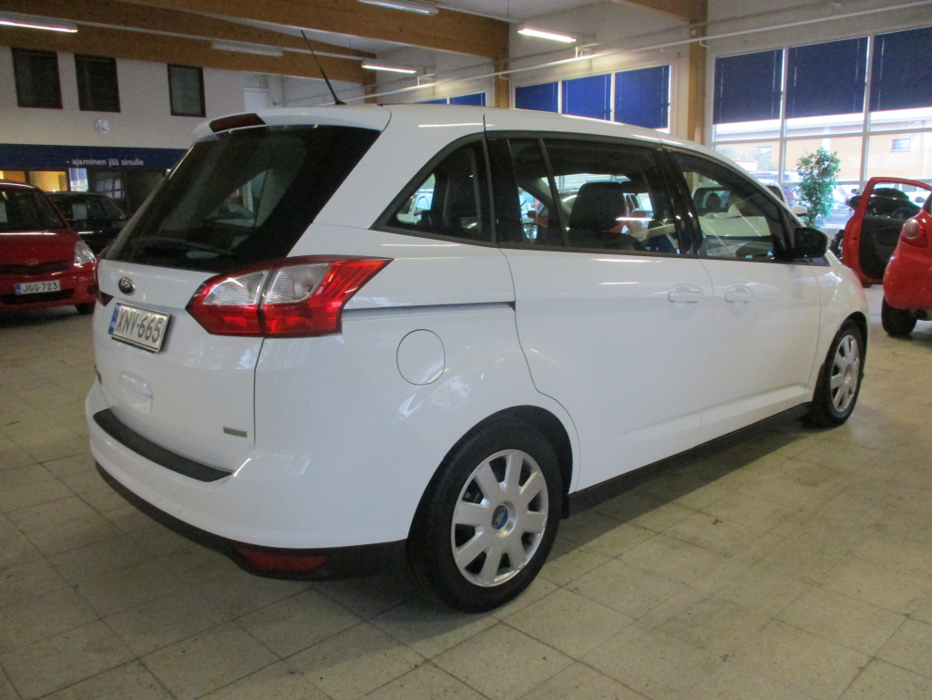 Ford Grand C-MAX vaihtoauto