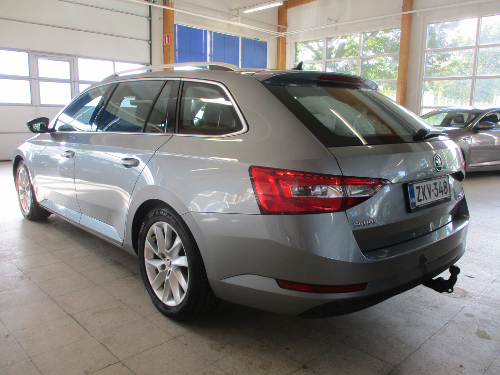 Skoda Superb vaihtoauto
