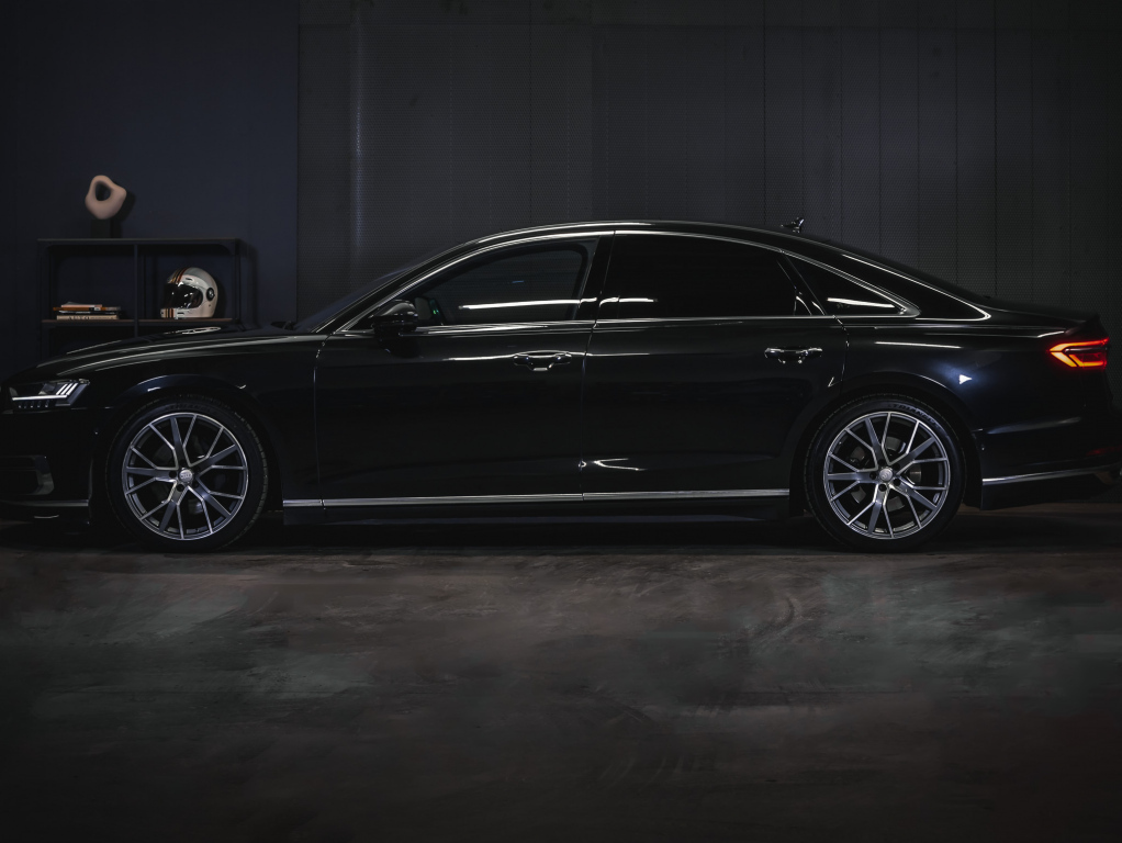 Audi A8 vaihtoauto
