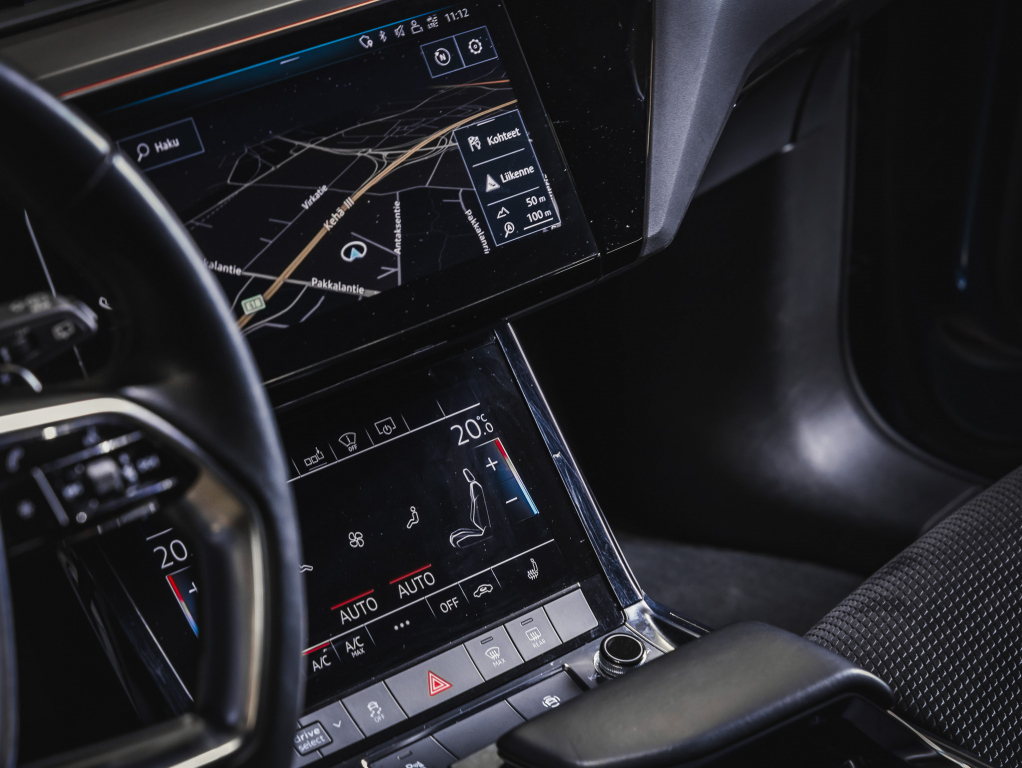 Audi e-tron vaihtoauto
