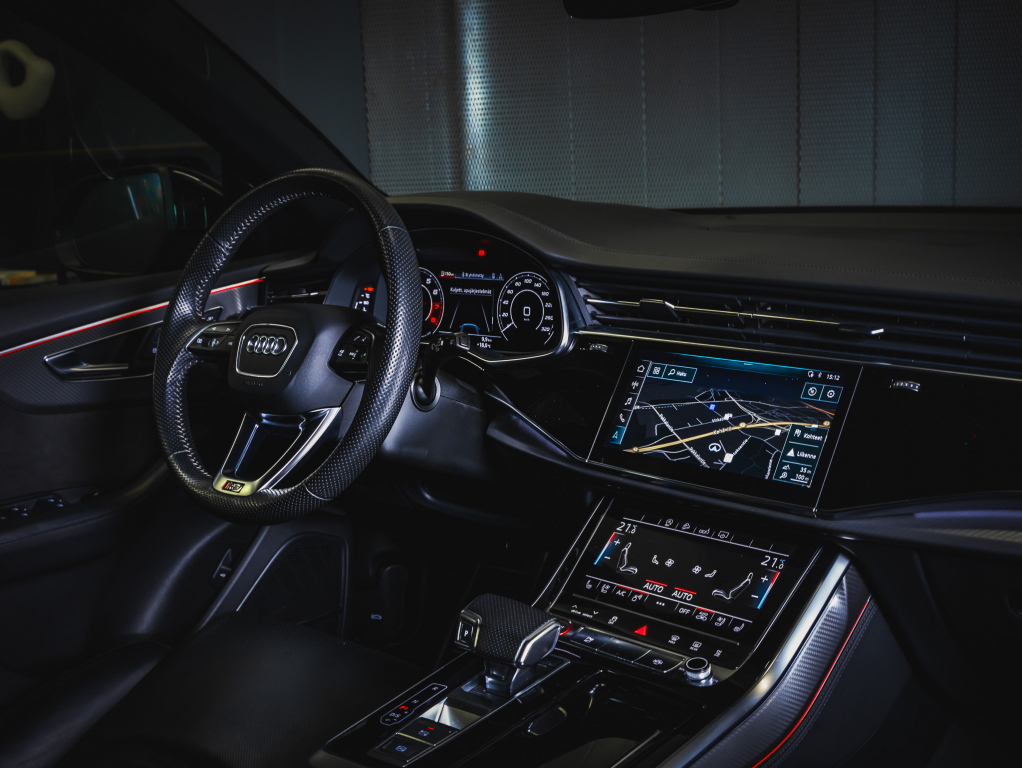 Audi RS Q8 vaihtoauto