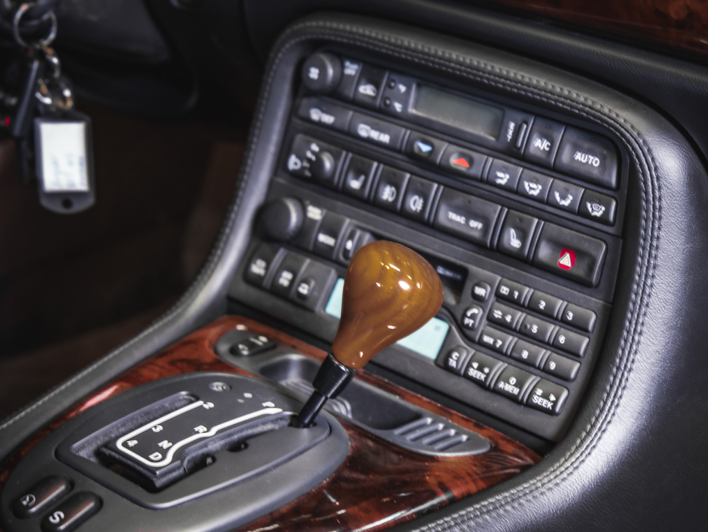 Jaguar XKR vaihtoauto