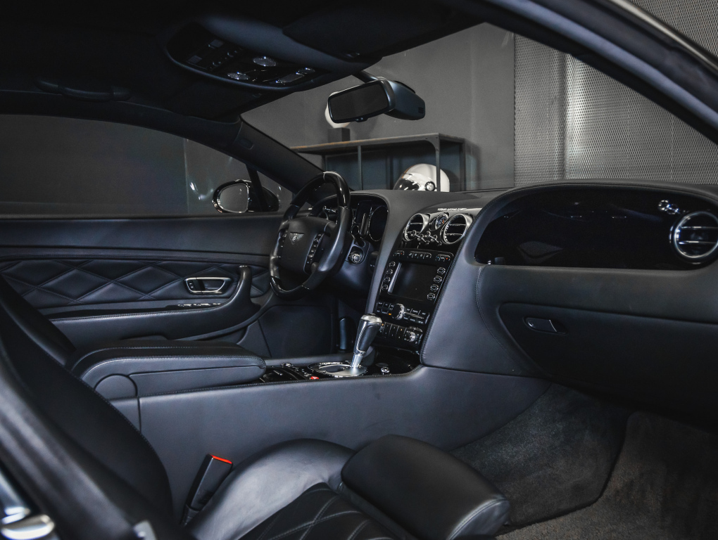 Bentley Continental vaihtoauto
