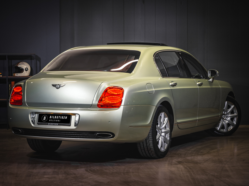 Bentley Flying Spur vaihtoauto