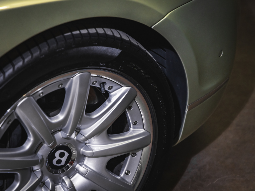 Bentley Flying Spur vaihtoauto