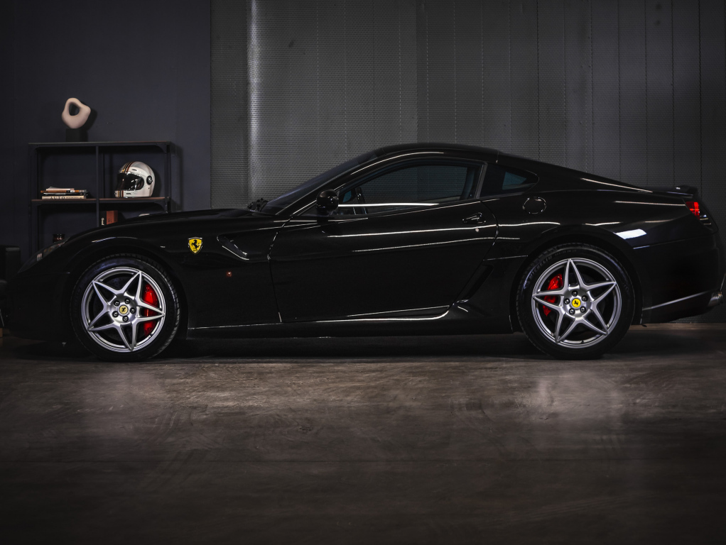 Ferrari 599 vaihtoauto
