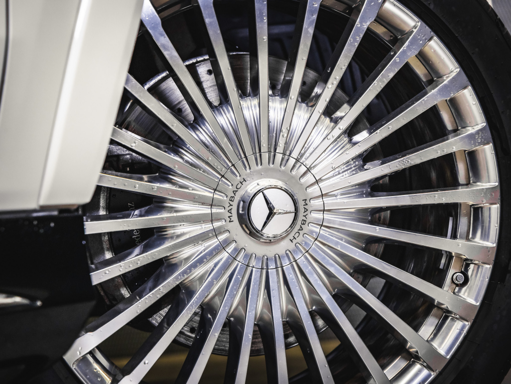 Mercedes-Benz GLS vaihtoauto