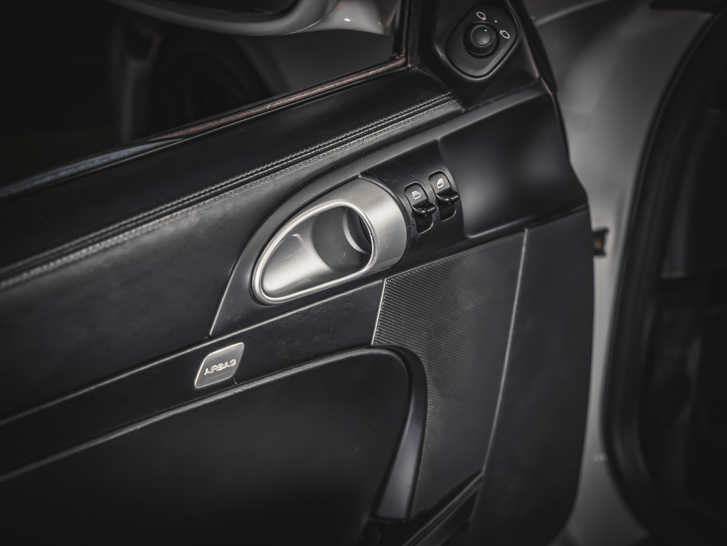 Porsche Cayman vaihtoauto