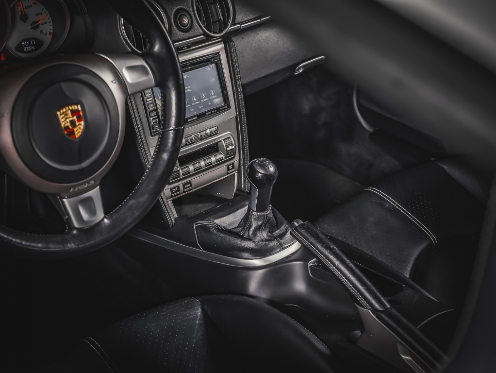 Porsche Cayman vaihtoauto