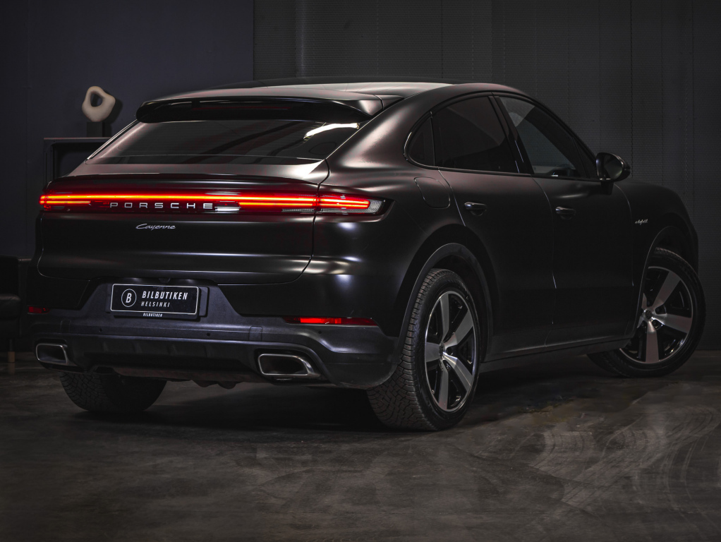 Porsche Cayenne vaihtoauto
