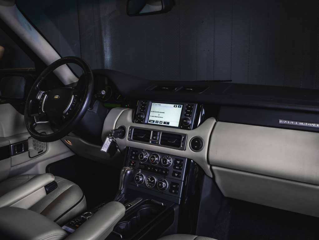 Land Rover Range Rover vaihtoauto