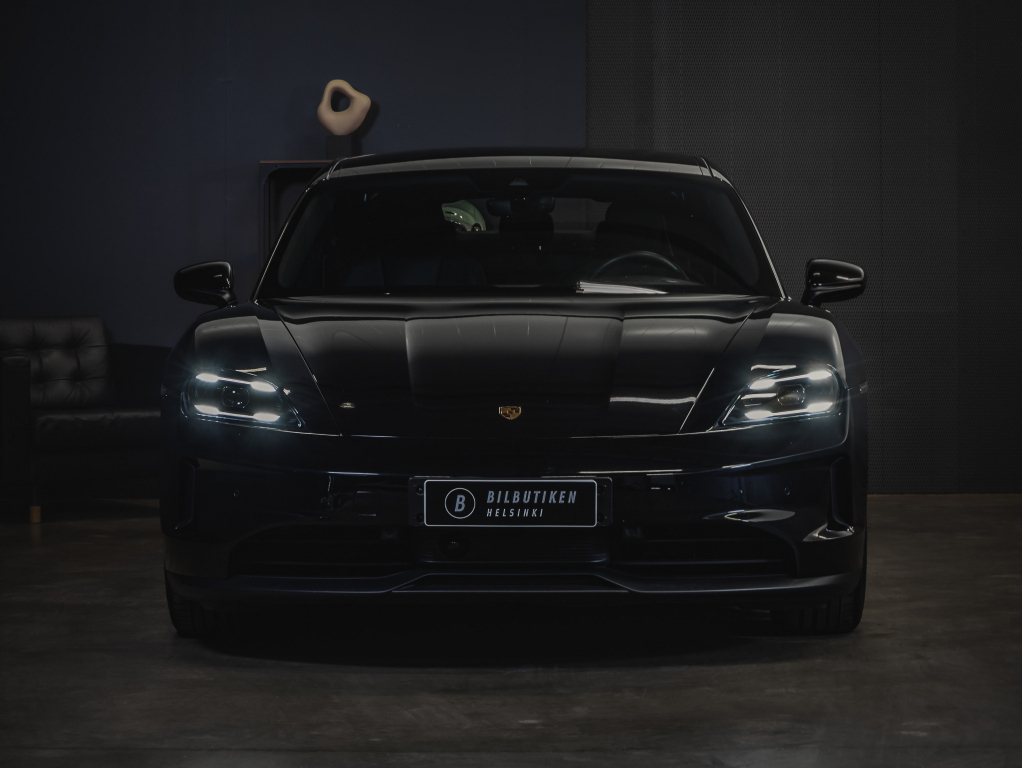 Porsche Taycan vaihtoauto
