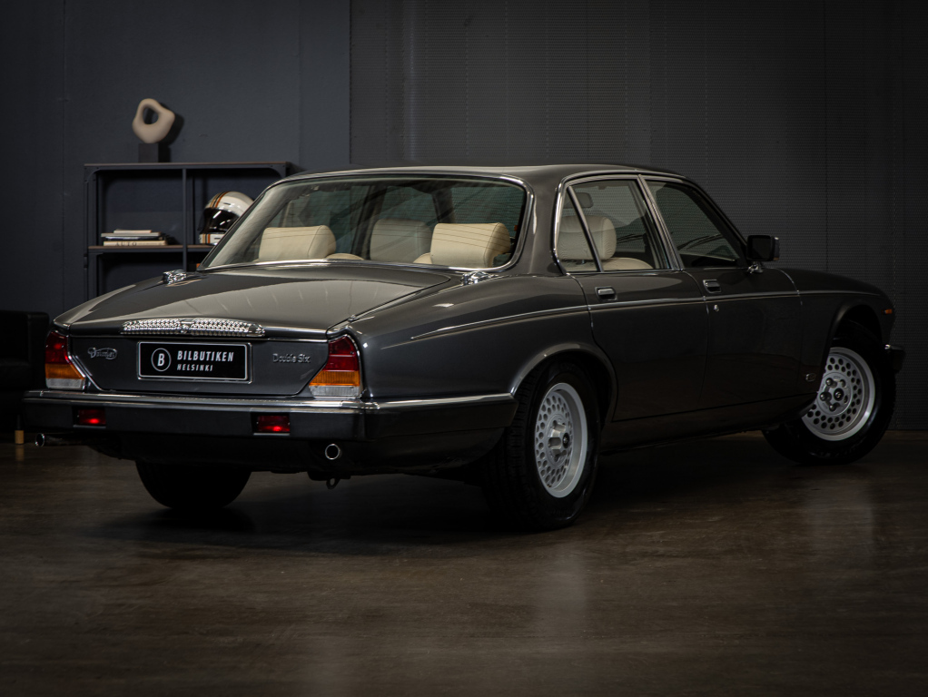 Jaguar Daimler vaihtoauto