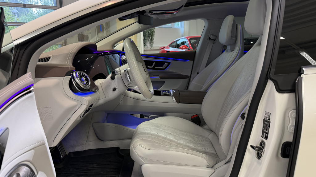 Mercedes-Benz EQS vaihtoauto
